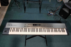 Roland RS9