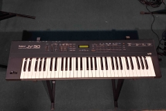 Roland JV30